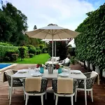 別荘 Luxury Beachfront With Private Pool, Private Beach, Yoga & Sea Adventures ラルナカ