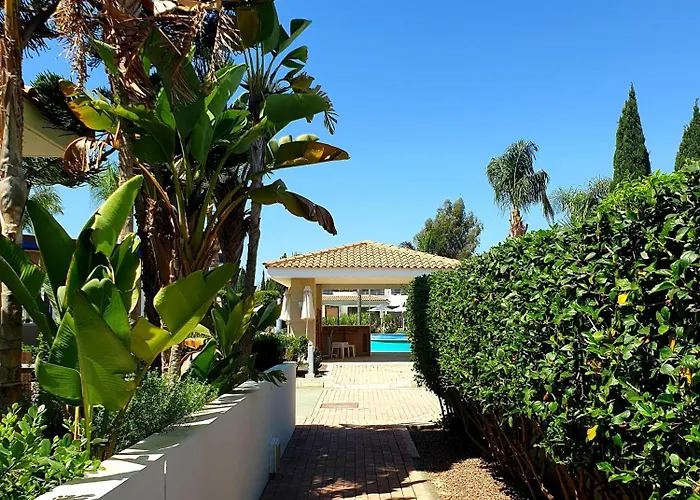 Дом отдыха Luxury Beachfront With Private Pool, Private Beach, Yoga & Sea Adventures Ларнака